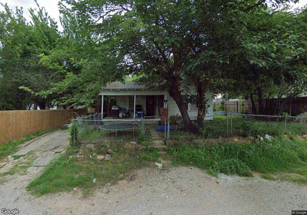 1016 B St NE, Ardmore, OK 73401 - photo 1