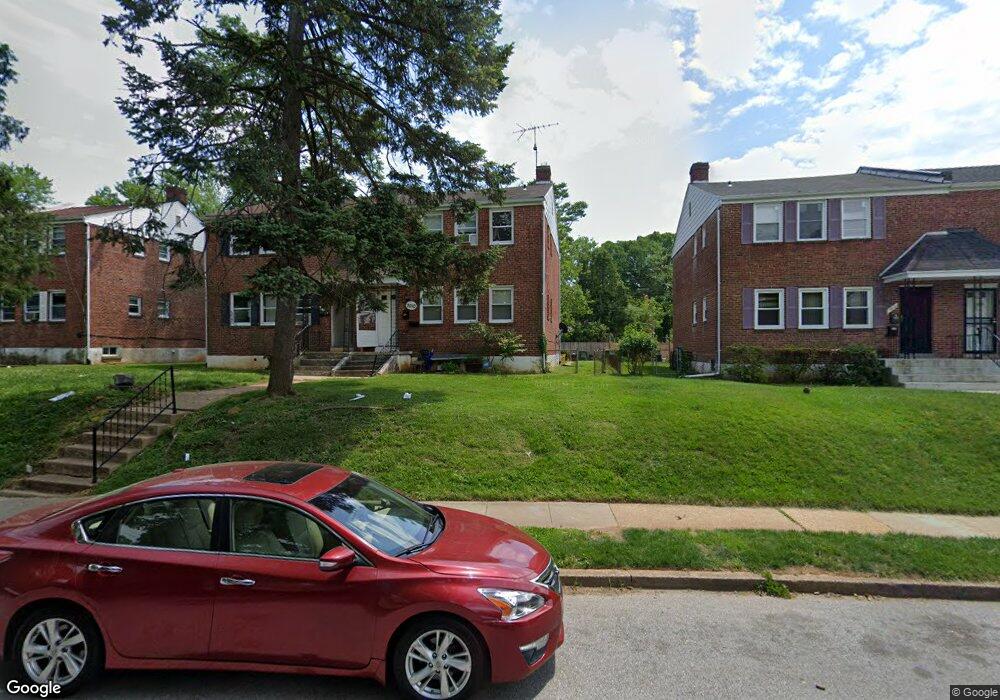 7010 Fieldcrest Rd, Baltimore, MD 21215 - photo 1