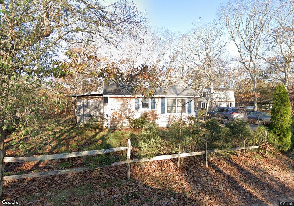 4 3rd St N, Edgartown, MA 02539 - photo 1