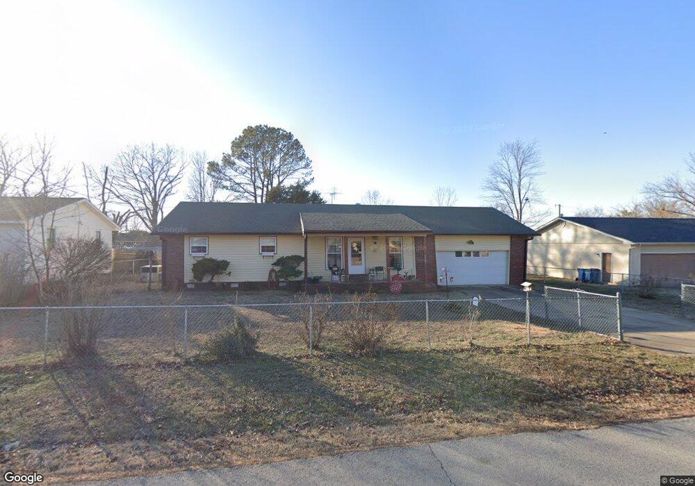 213 NW K St, Bentonville, AR 72712 - photo 1