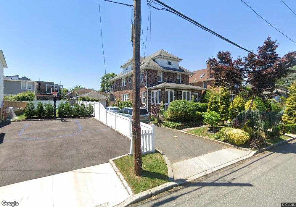 359 Yale Ave, Woodmere, NY 11598 - photo 1