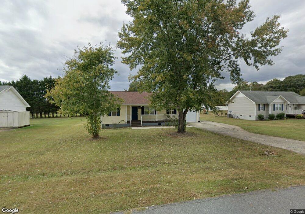 110 Hyde Ln, Statesville, NC 28625 - photo 1