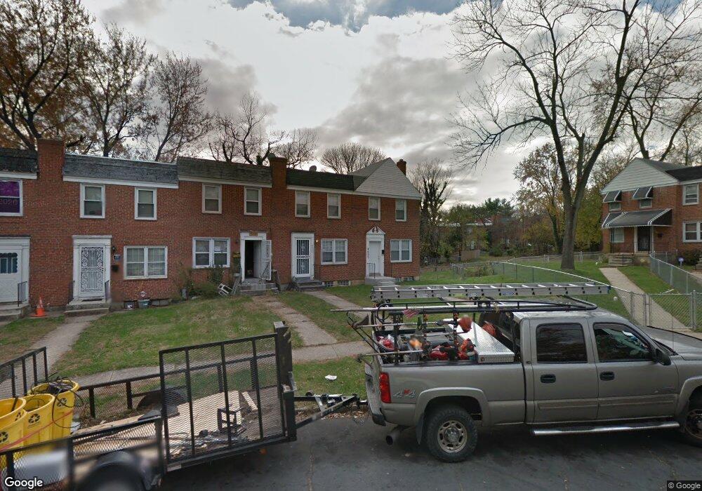 4453 Eldone Rd, Baltimore, MD 21229 - photo 1