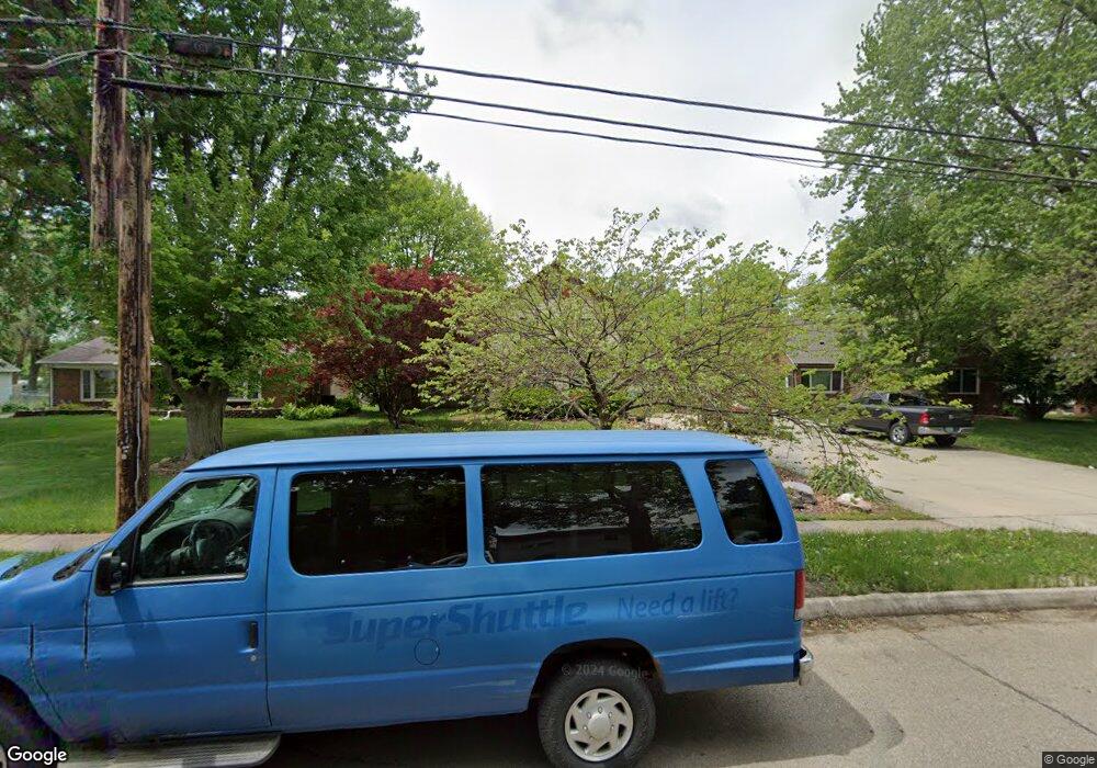 3204 50th St, Des Moines, IA 50310 - photo 1