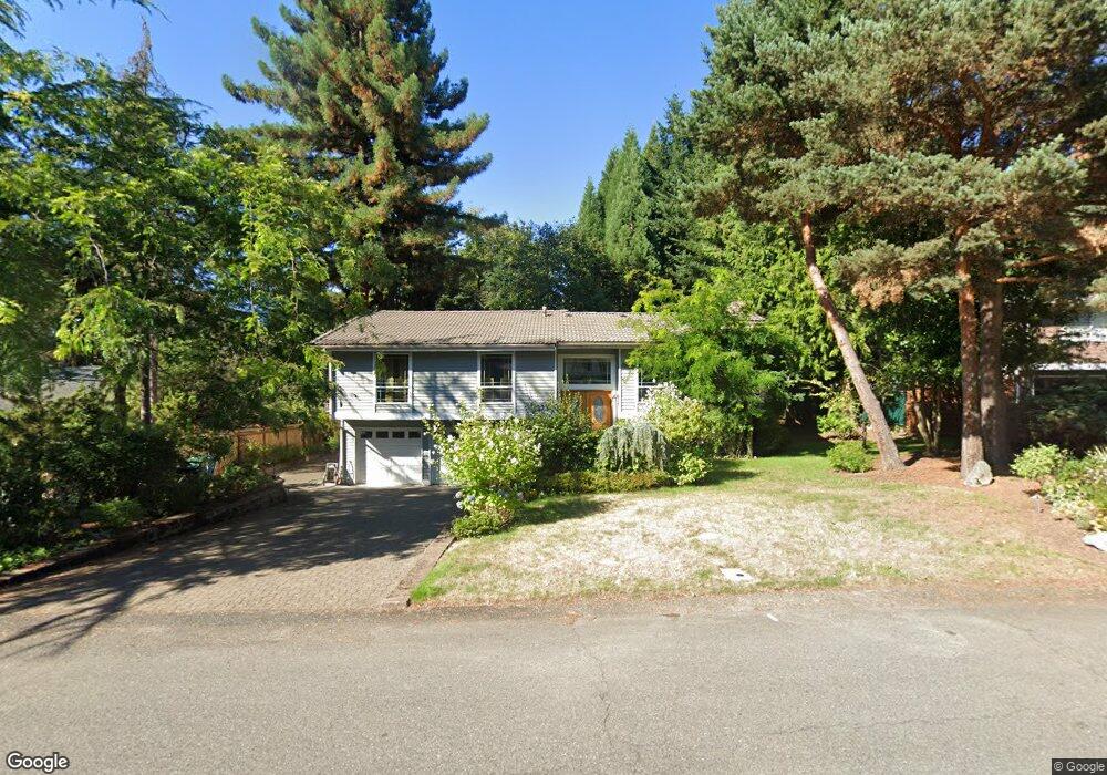 8020 SE 65th St, Mercer Island, WA 98040 - photo 1