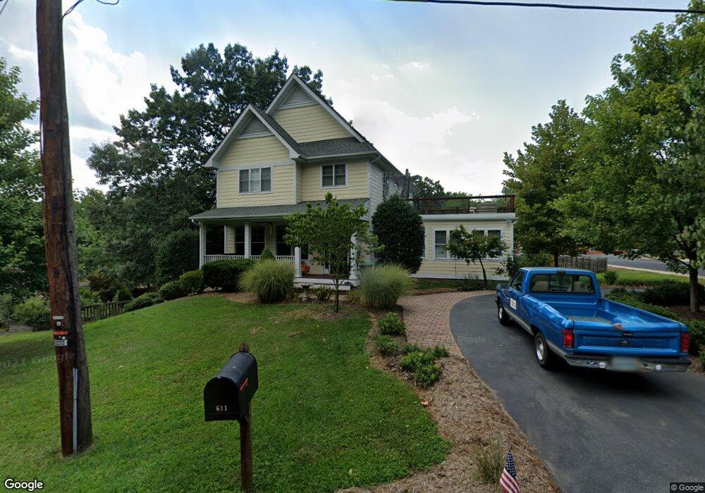 611 Wilder Dr, Charlottesville, VA 22901 - photo 1