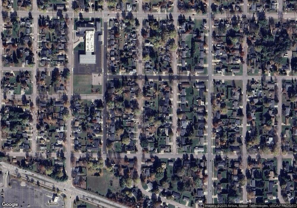 1051 14th St S, Wisconsin Rapids, WI 54494 - photo 1