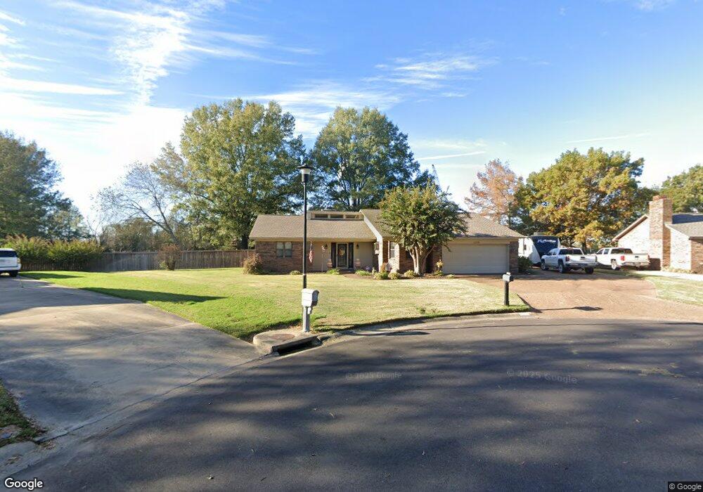 1110 W 14th St, Stuttgart, AR 72160 - photo 1