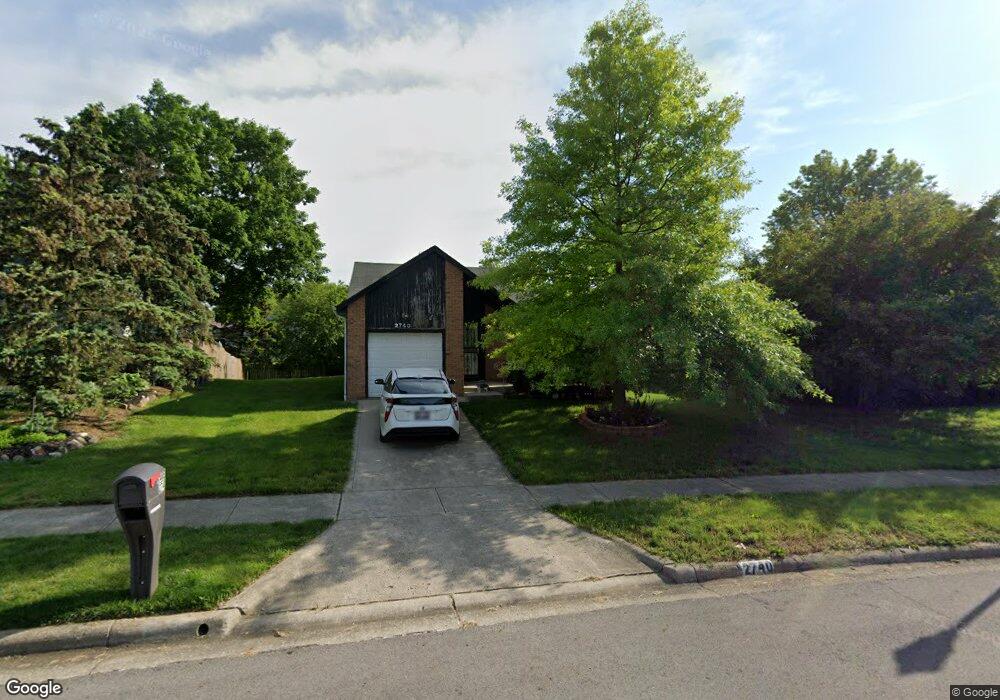 2740 Moonlight Ln, Columbus, OH 43207 - photo 1