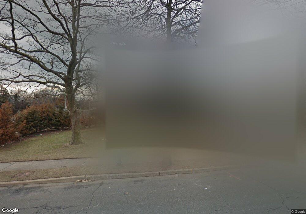 109 Lawrence Ave, Lawrence, NY 11559 - photo 1