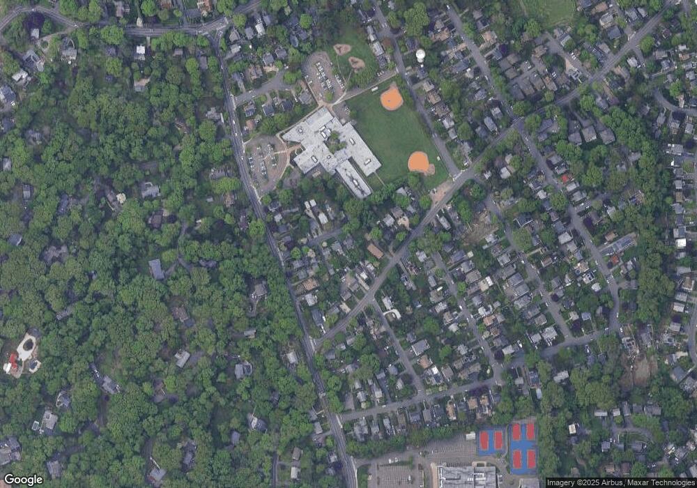 6 Upland Ct, Norwalk, CT 06854 - photo 1