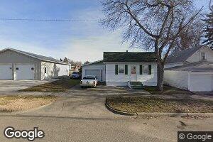 417 NE 3rd St, Linton, ND 58552