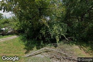 289 E Brown St, Waverly, IL 62692
