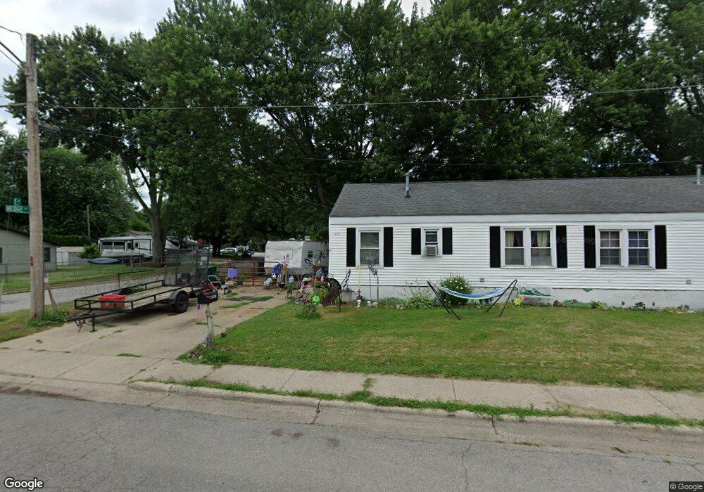 1410 F St, La Porte, IN 46350 - photo 1