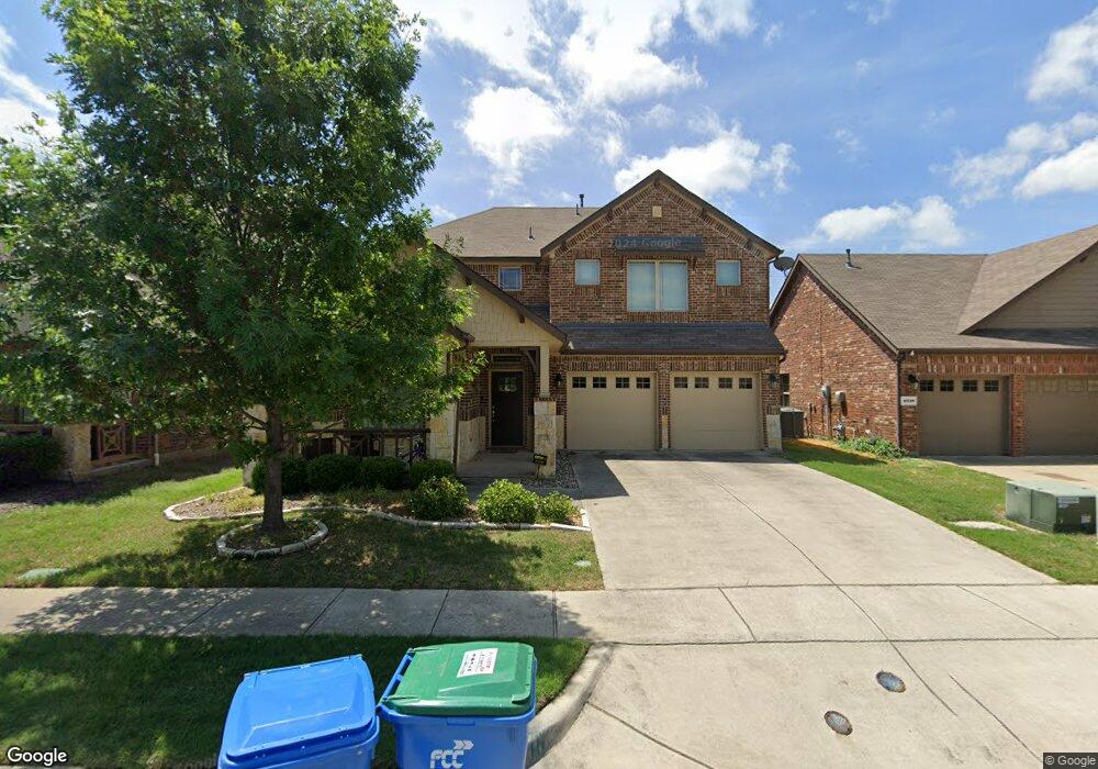 2322 Marigold Dr, Rowlett, TX 75089 - photo 1