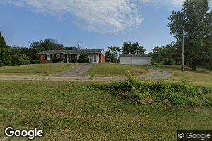 959 E Elm St, Clay, KY 42404