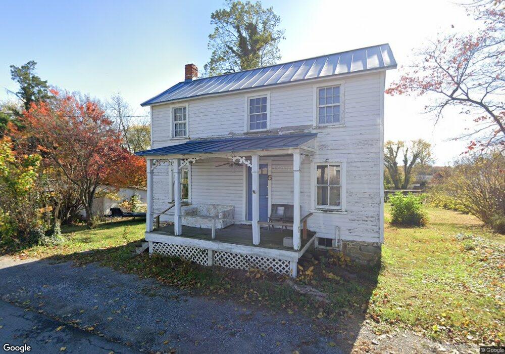 5 Mulberry St, Round Hill, VA 20141 - photo 1