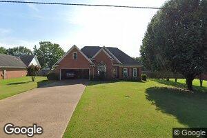 29 Tarkenton Dr, Humboldt, TN 38343