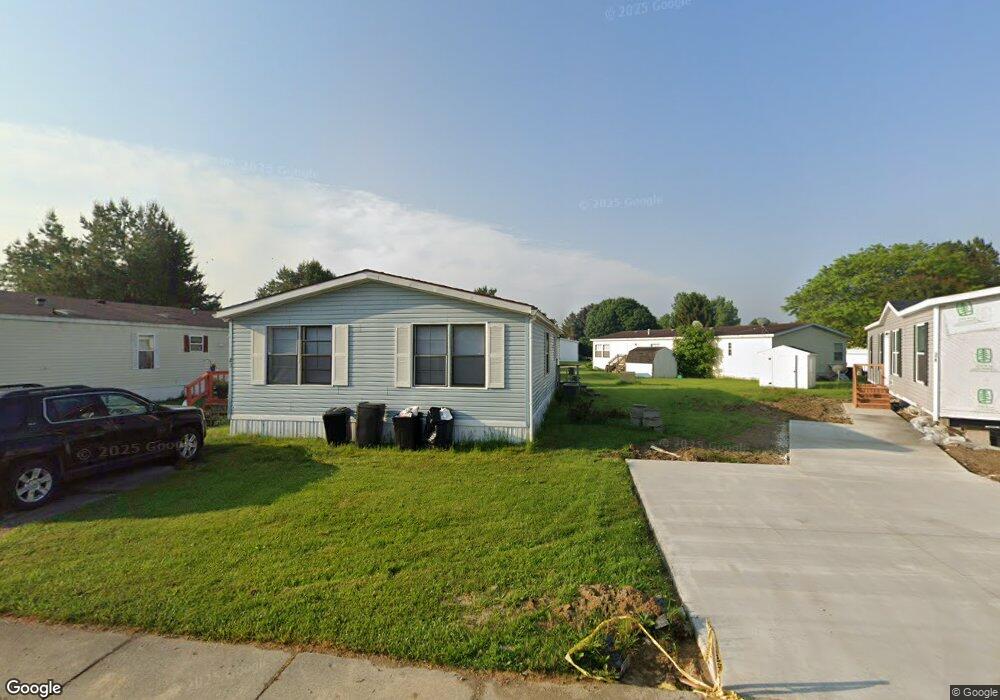 23 Pinetree Ln, Flint, MI 48506 - photo 1