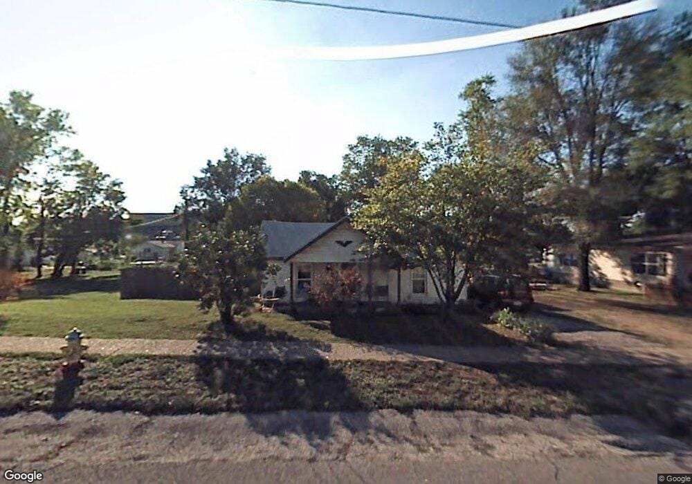 328 N Mapleton St, Columbus, IN 47201 - photo 1