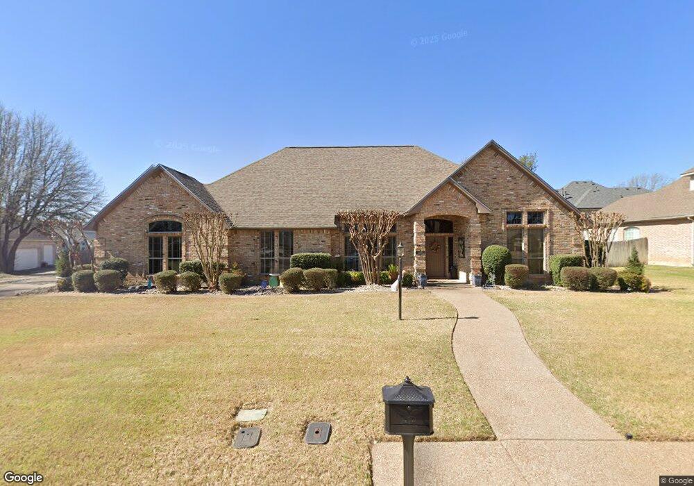 1108 Cherrywood Dr, Cleburne, TX 76033 - photo 1