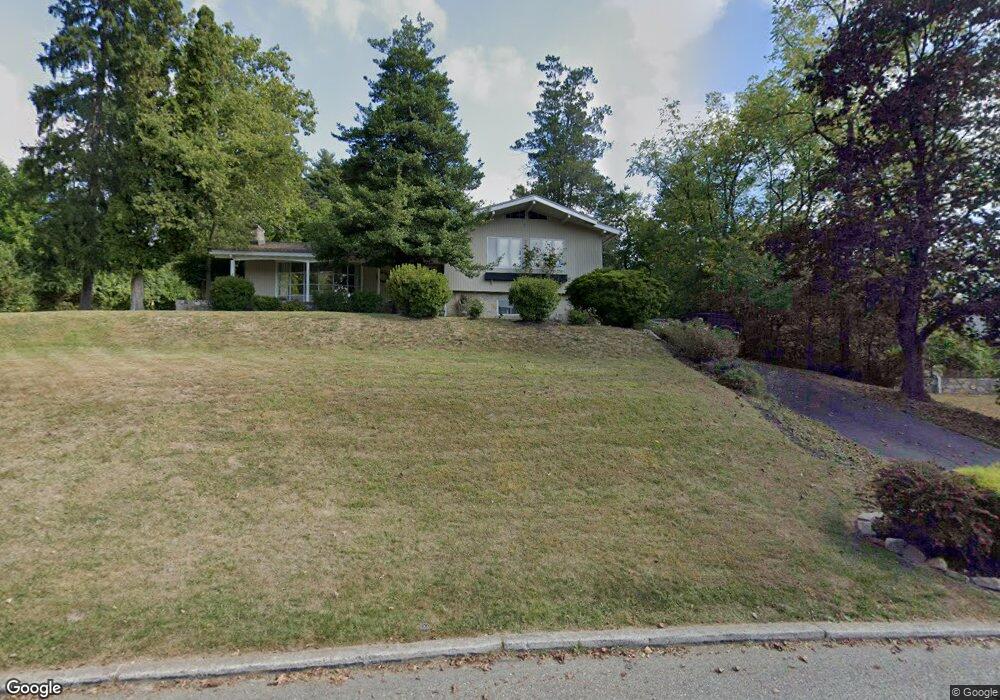 971 Longview Rd, King of Prussia, PA 19406 - photo 1