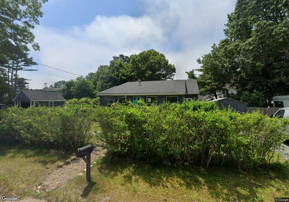 34 Gitchee Gummie Rd unit 1, Buzzards Bay, MA 02532 - photo 1