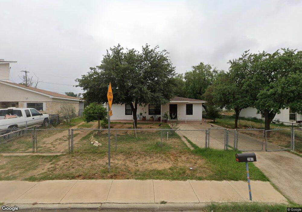2107 E San Jose St, Laredo, TX 78043 - photo 1