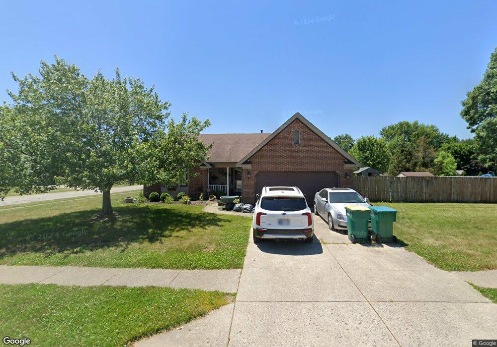 500 Crestpoint Ln, Plainfield, IN 46168 - photo 1