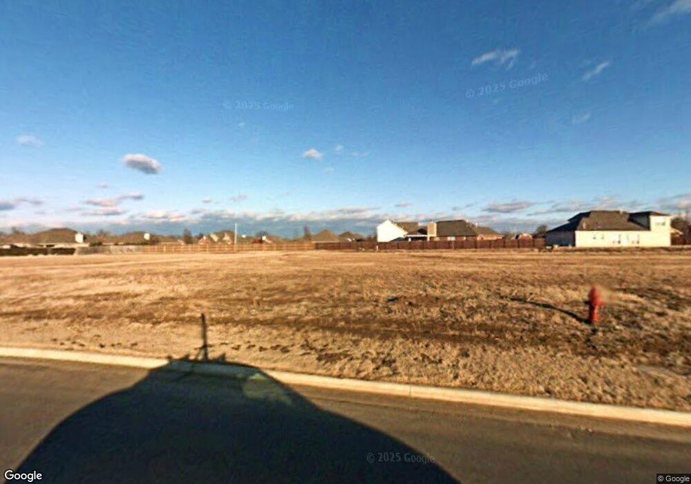 4611 S Ash Dr, Broken Arrow, OK 74011 - photo 1