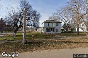 307 S 4th Ave, Woonsocket, SD 57385