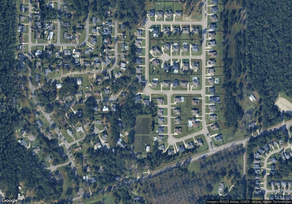 203 Daphne Dr, Dothan, AL 36305 - photo 1