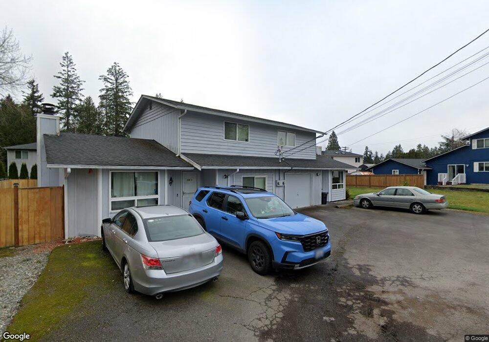 225 105th St SE unit A, Everett, WA 98208 - photo 1