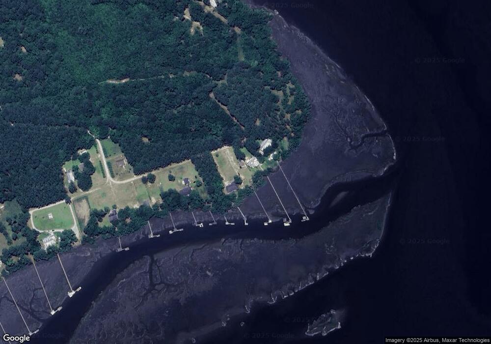 220 Marsh Pointe Dr, Seabrook, SC 29940 - photo 1