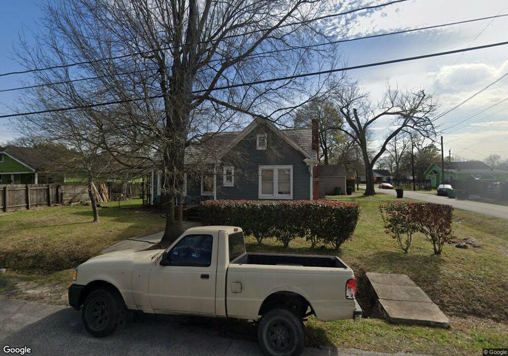 1002 Melbourne St, Houston, TX 77022 - photo 1