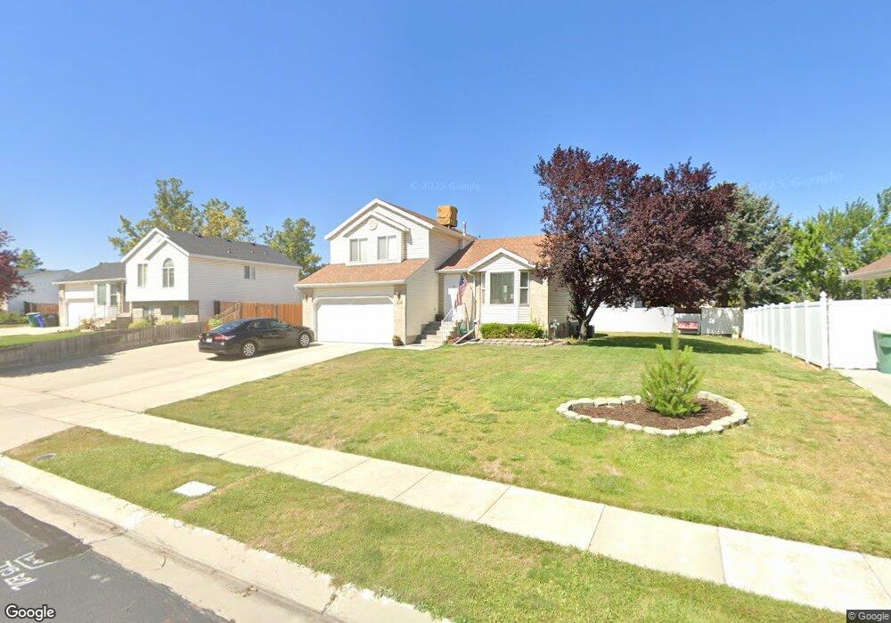 8438 S 1520 W, West Jordan, UT 84088 - photo 1