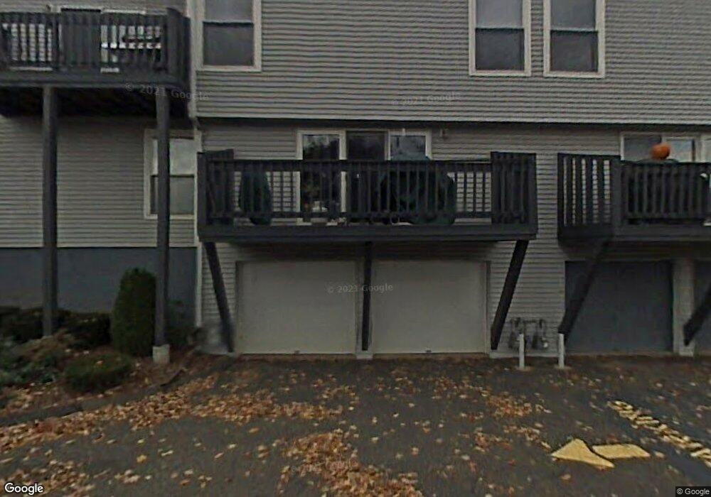 20 Greenway Dr, Cromwell, CT 06416 - photo 1