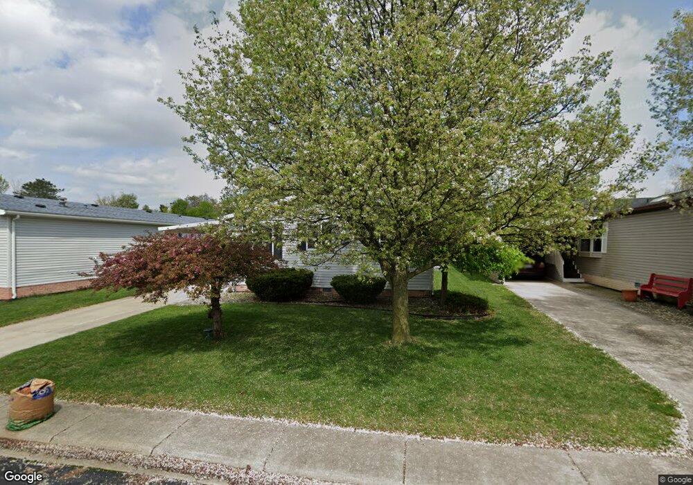 316 Cheyenne River Dr, Adrian, MI 49221 - photo 1