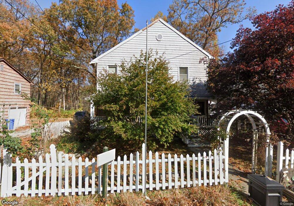 26 Lakewood Rd, East Hampton, CT 06424 - photo 1