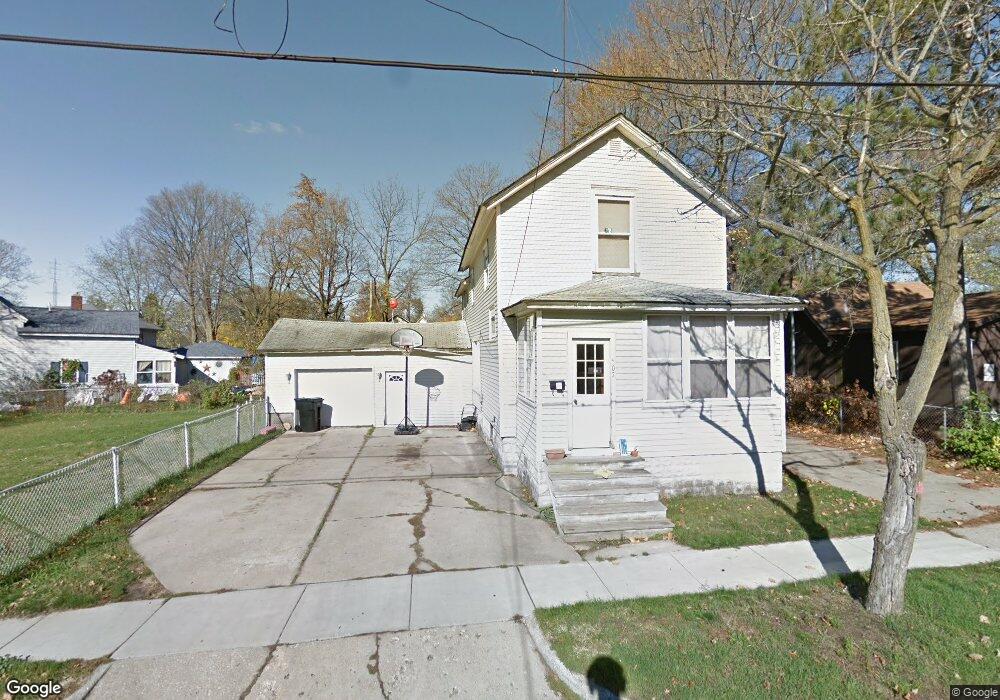 507 Maple St, Niles, MI 49120 - photo 1