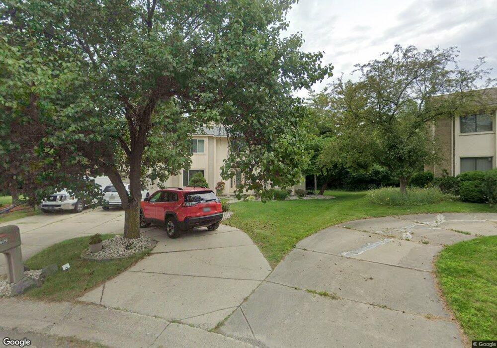 6370 Timberwood S, West Bloomfield, MI 48322 - photo 1