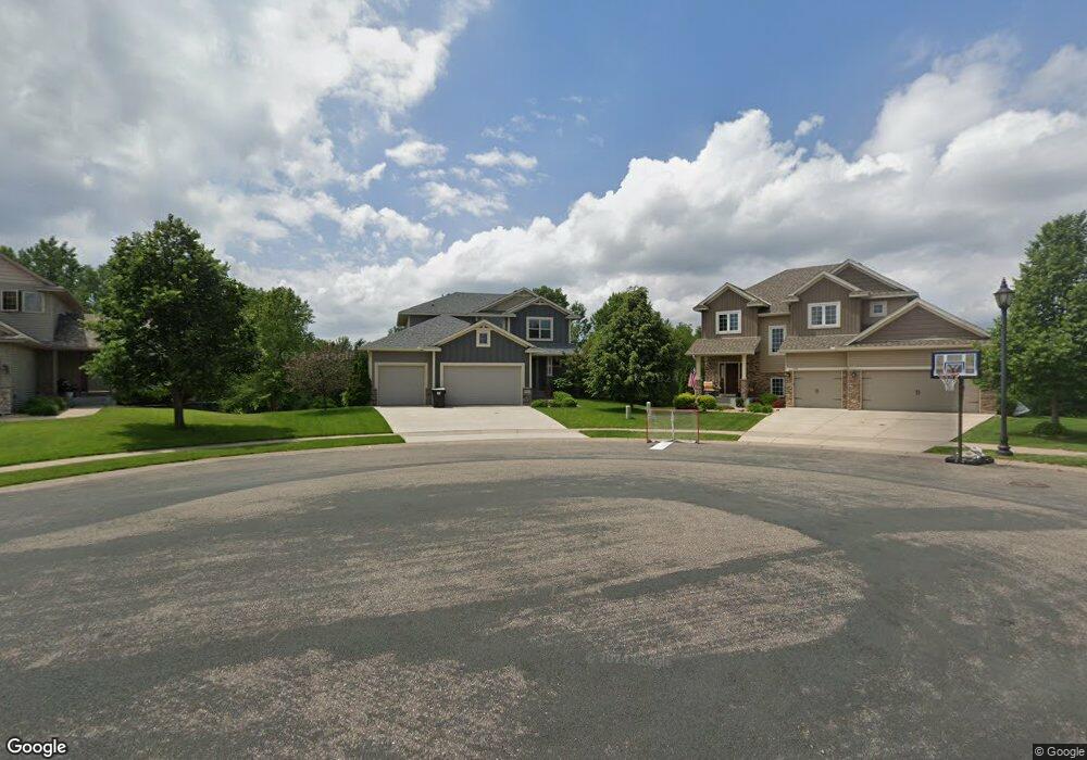 4960 Fairoaks Cir N, Hugo, MN 55038 - photo 1