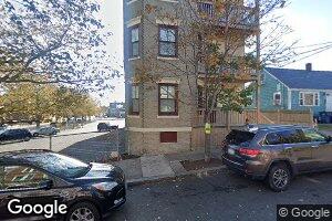 64 Harbor St, Salem, MA 01970
