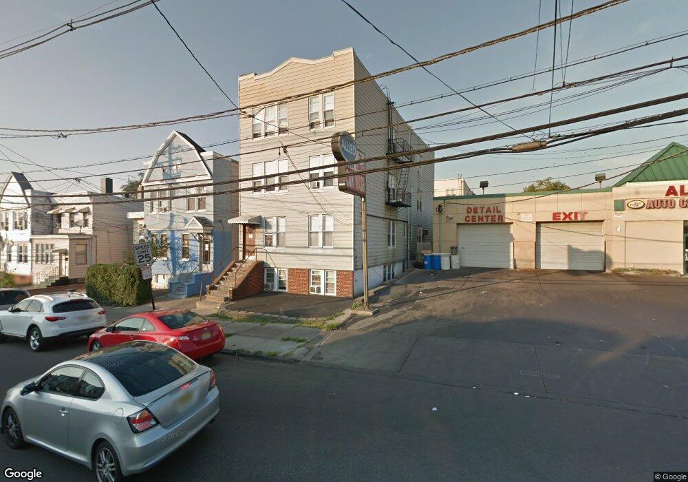 310 Danforth Ave unit 3, Jersey City, NJ 07305 - photo 1