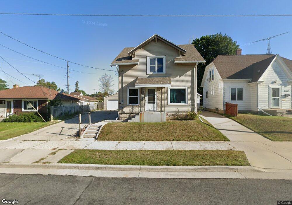 2118 Rankin St, Manitowoc, WI 54220 - photo 1