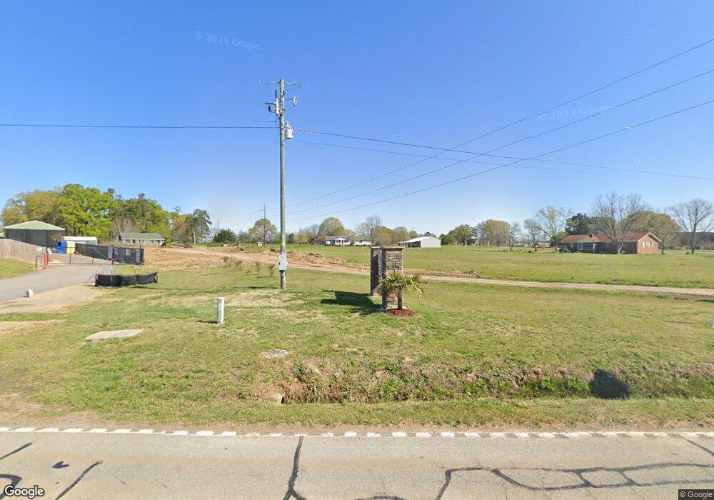 112 Long Pine Rd, Chapin, SC 29036 - photo 1