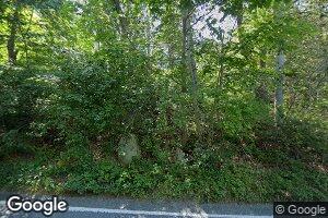 261 Quissett Ave, Woods Hole, MA 02543
