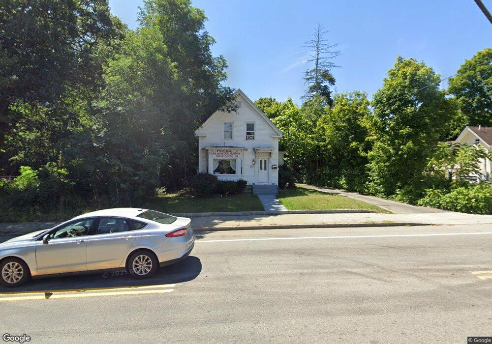 476 Pleasant St, Brockton, MA 02301 - photo 1