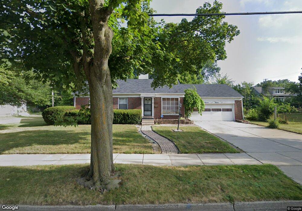 1112 W Maple St, Lansing, MI 48915 - photo 1