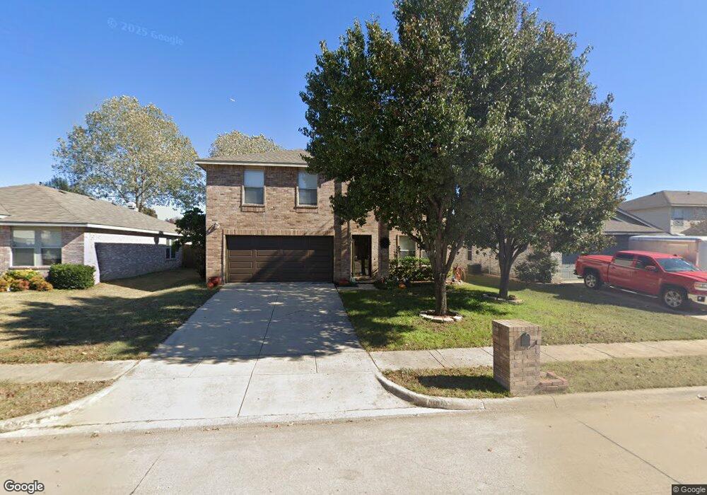 8005 Winding Stream Ln, Denton, TX 76210 - photo 1